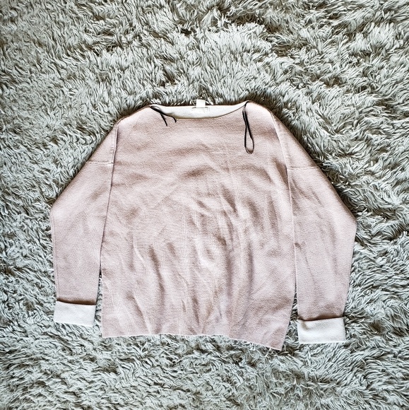 Sweater - Picture 1 of 2